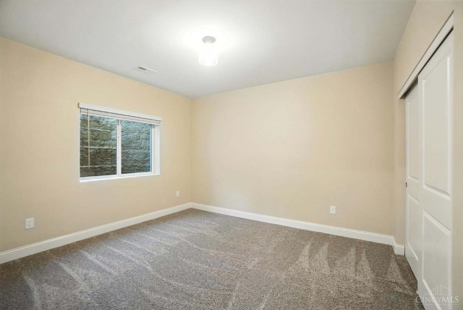 Deerfield Twp., Ohio, 45140, United States, 4 Bedrooms Bedrooms, ,4 BathroomsBathrooms,Residential,For Sale,1940484