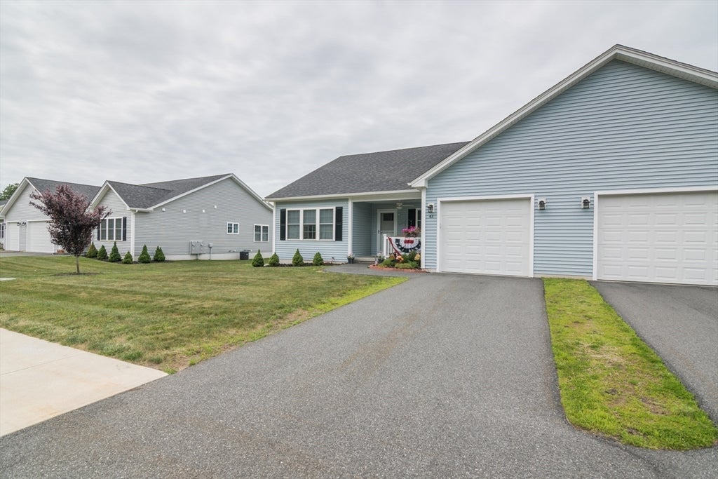 Deerfield, Massachusetts, 01373, United States, 2 Bedrooms Bedrooms, ,2 BathroomsBathrooms,Residential,For Sale,1941056