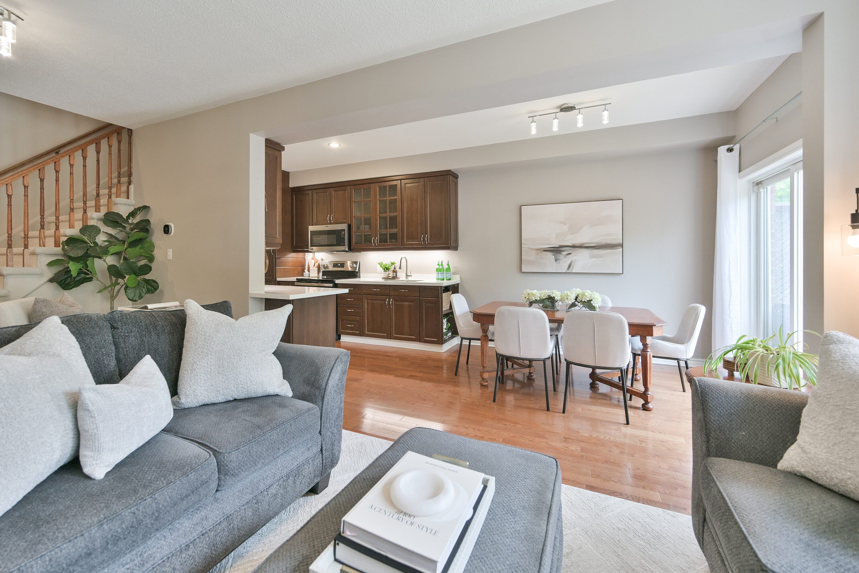  Elegant Brownstone Townhome - 物件實景