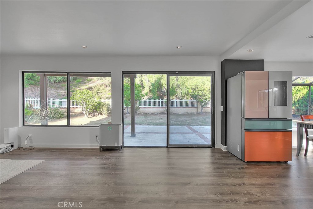 Phillips Ranch, California, 91766, United States, 4 Bedrooms Bedrooms, ,3 BathroomsBathrooms,Residential,For Sale,1998468