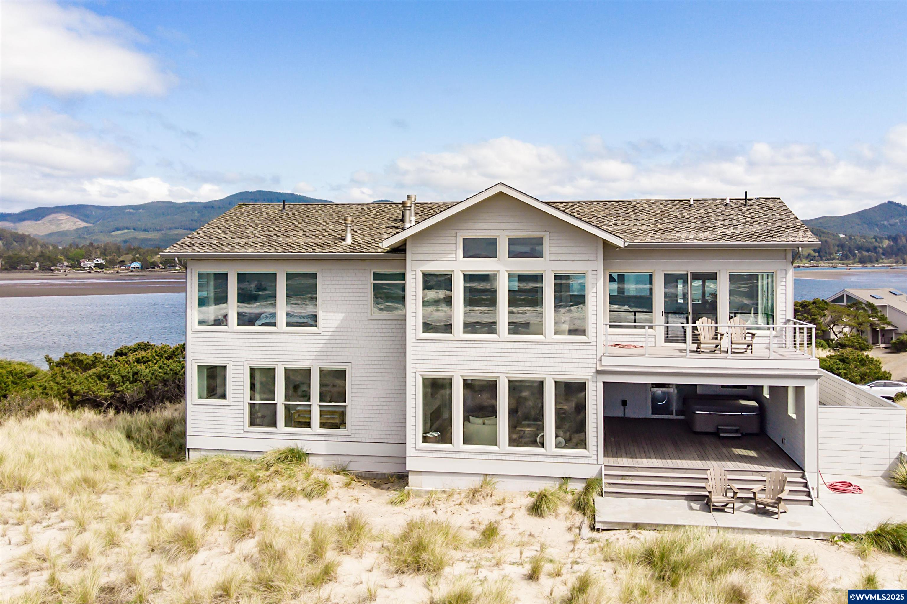 Gleneden Beach, Oregon, 97388, United States, 4 Bedrooms Bedrooms, ,6 BathroomsBathrooms,Residential,For Sale,1793897