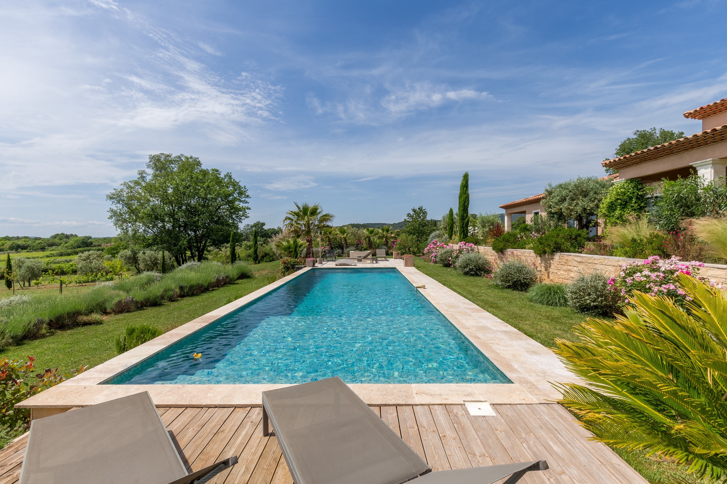 Single-Level Villa with Panoramic Views. - 物件實景