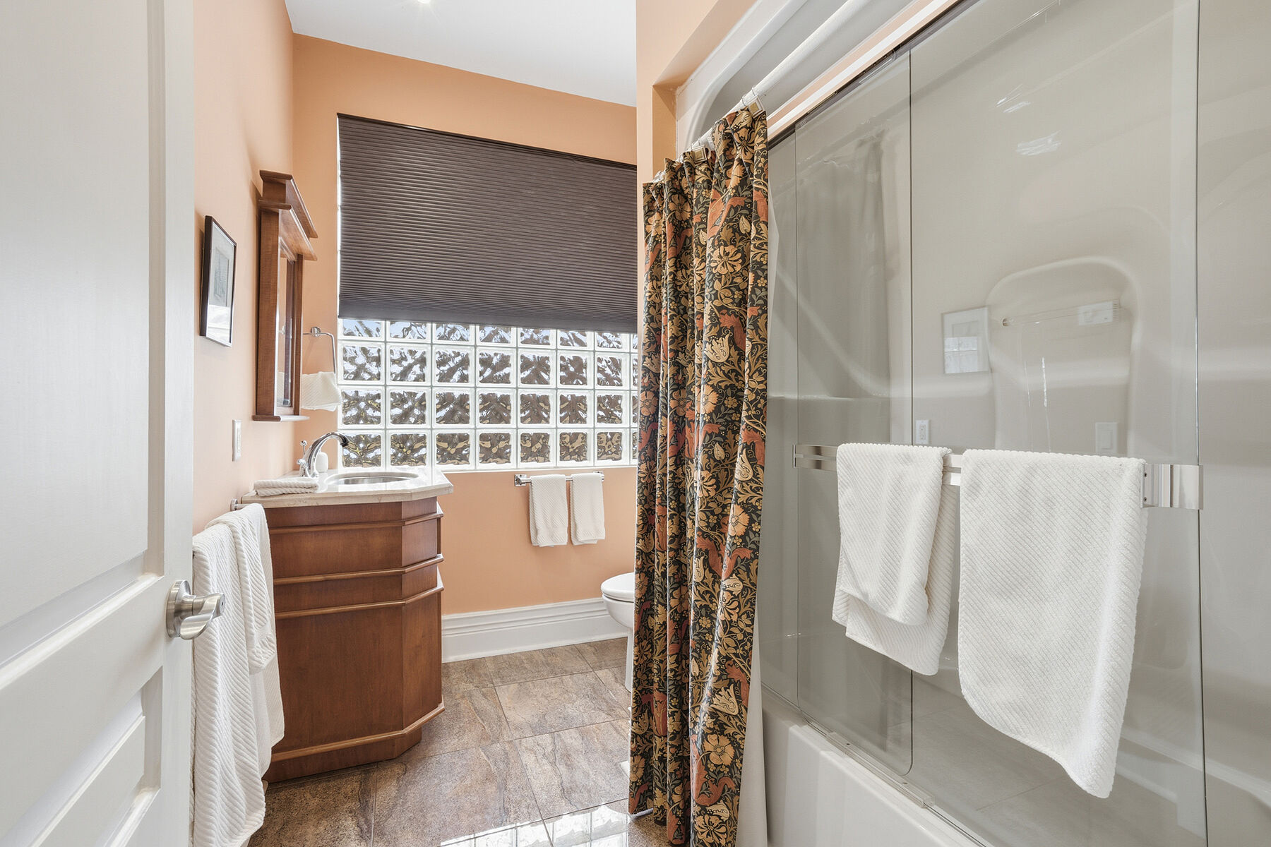  Ravine Garden Estate - 物件實景