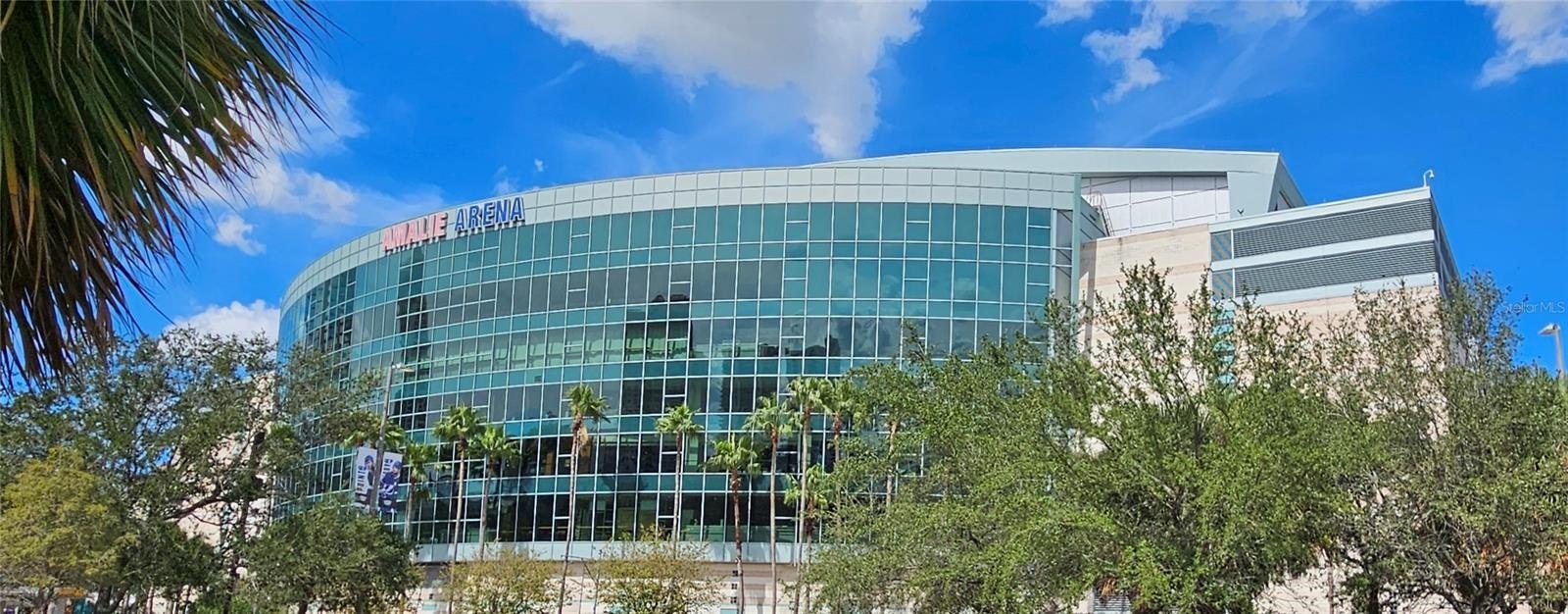 TAMPA, Florida, 33607, United States, 5 Bedrooms Bedrooms, ,3 BathroomsBathrooms,Residential,For Sale,1976051