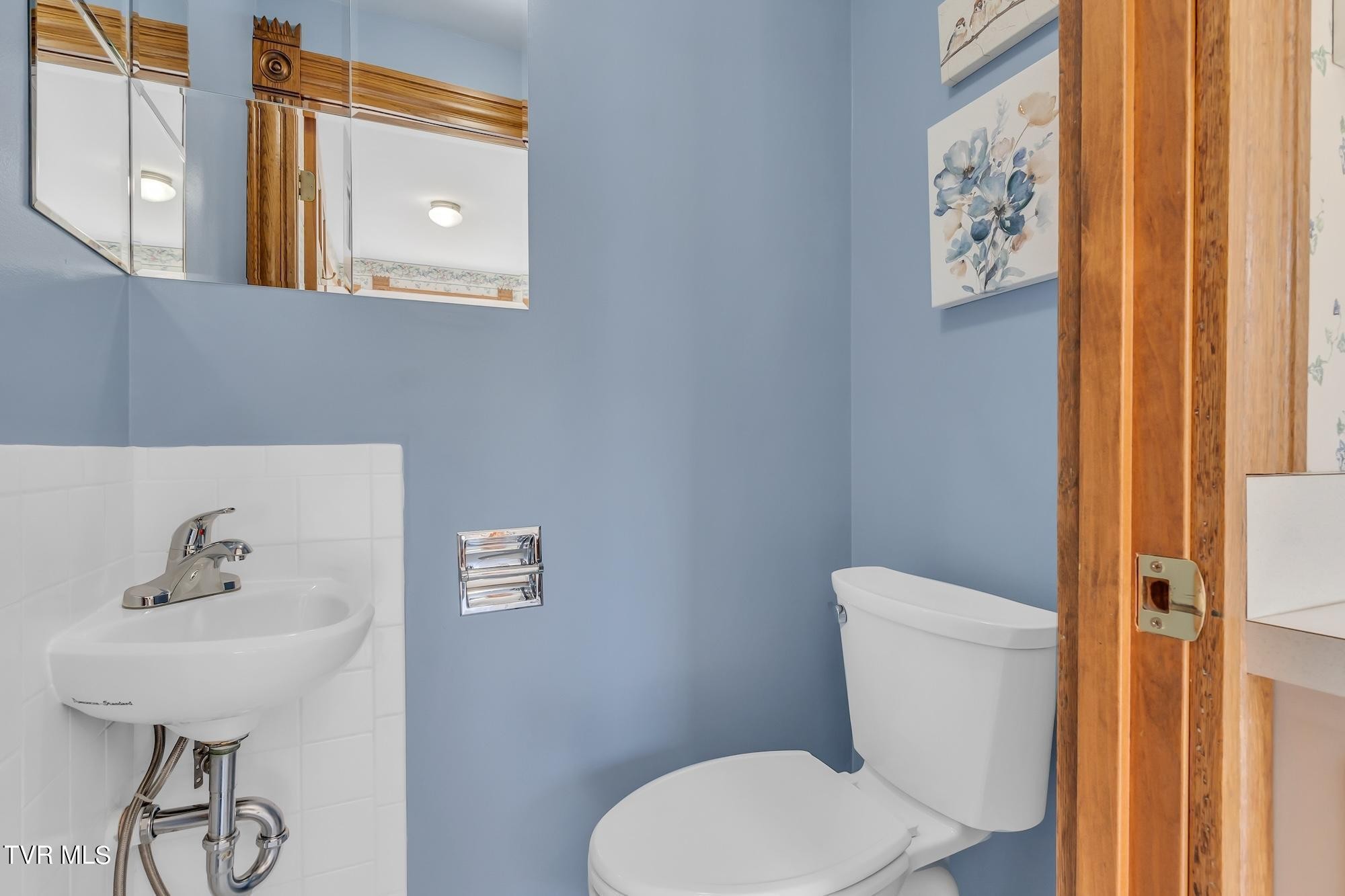 Big Stone Gap, Virginia, 24219, United States, 4 Bedrooms Bedrooms, ,3 BathroomsBathrooms,Residential,For Sale,1984528