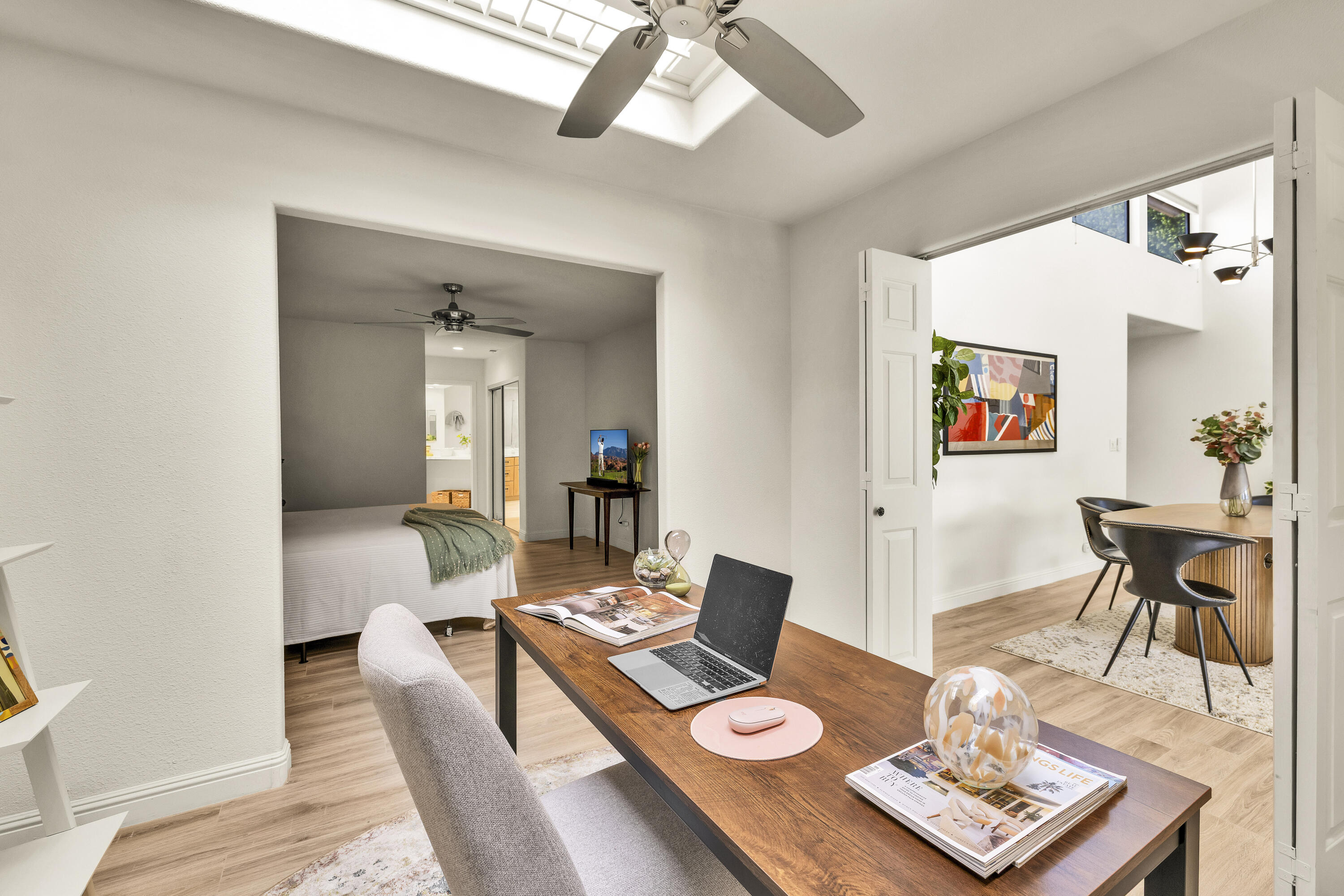 Palm Desert, California, 92260, United States, 2 Bedrooms Bedrooms, ,2 BathroomsBathrooms,Residential,For Sale,1987933