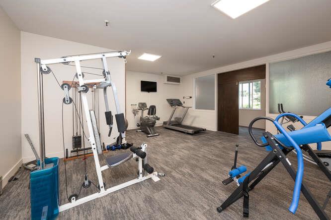 Burlingame, California, 94010, United States, 1 Bedroom Bedrooms, ,1 BathroomBathrooms,Residential,For Sale,1856313