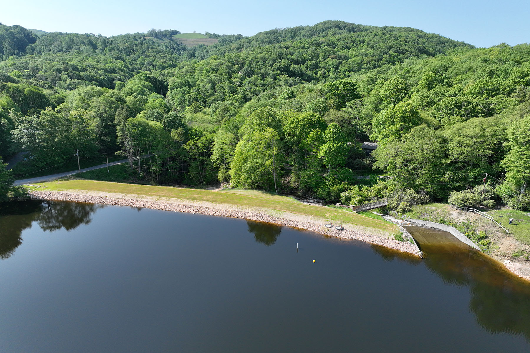  ROAN MOUNTAIN - RIPSHIN LAKE CORPORATION - 物件實景
