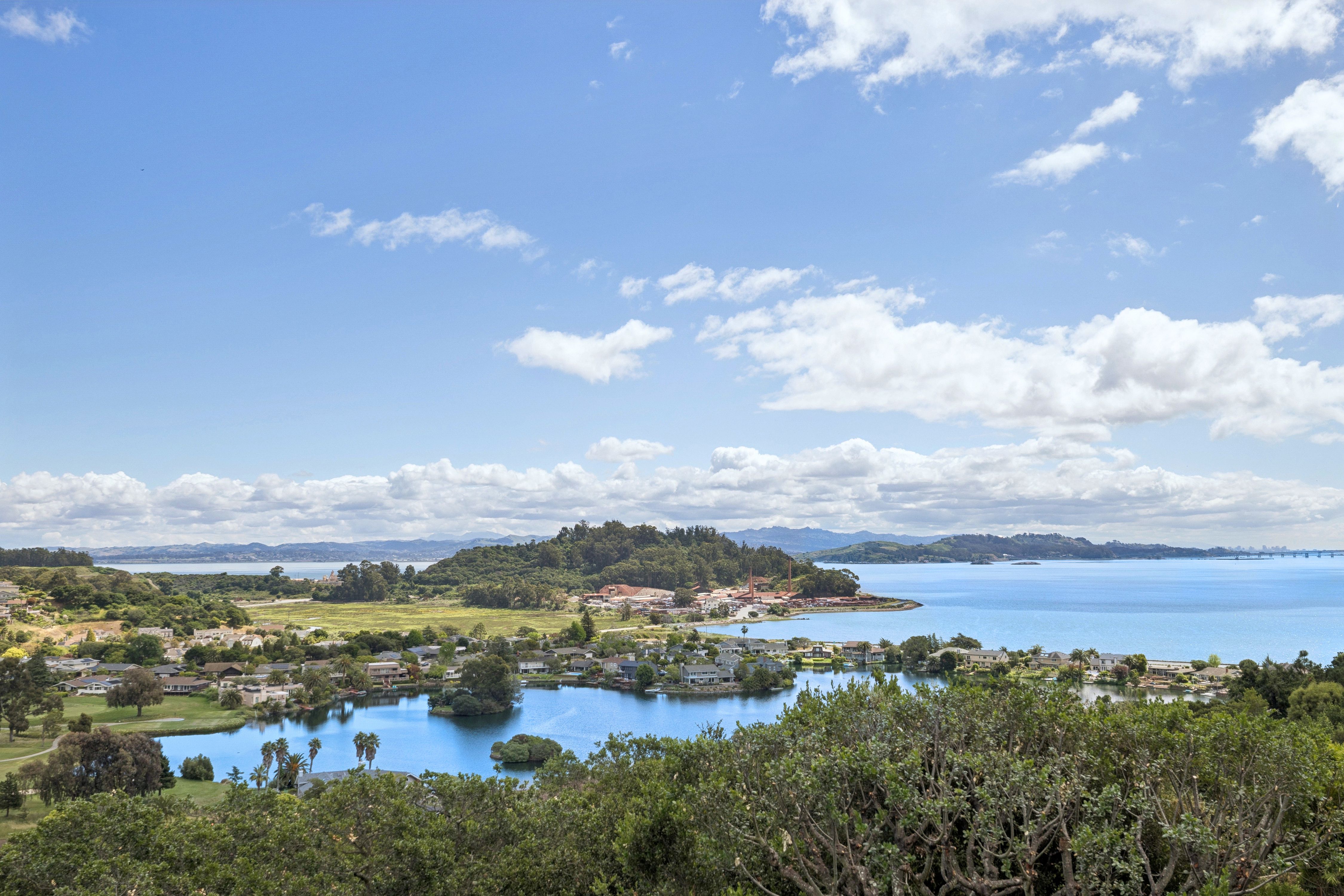  Peacock Gap View Home - 物件實景