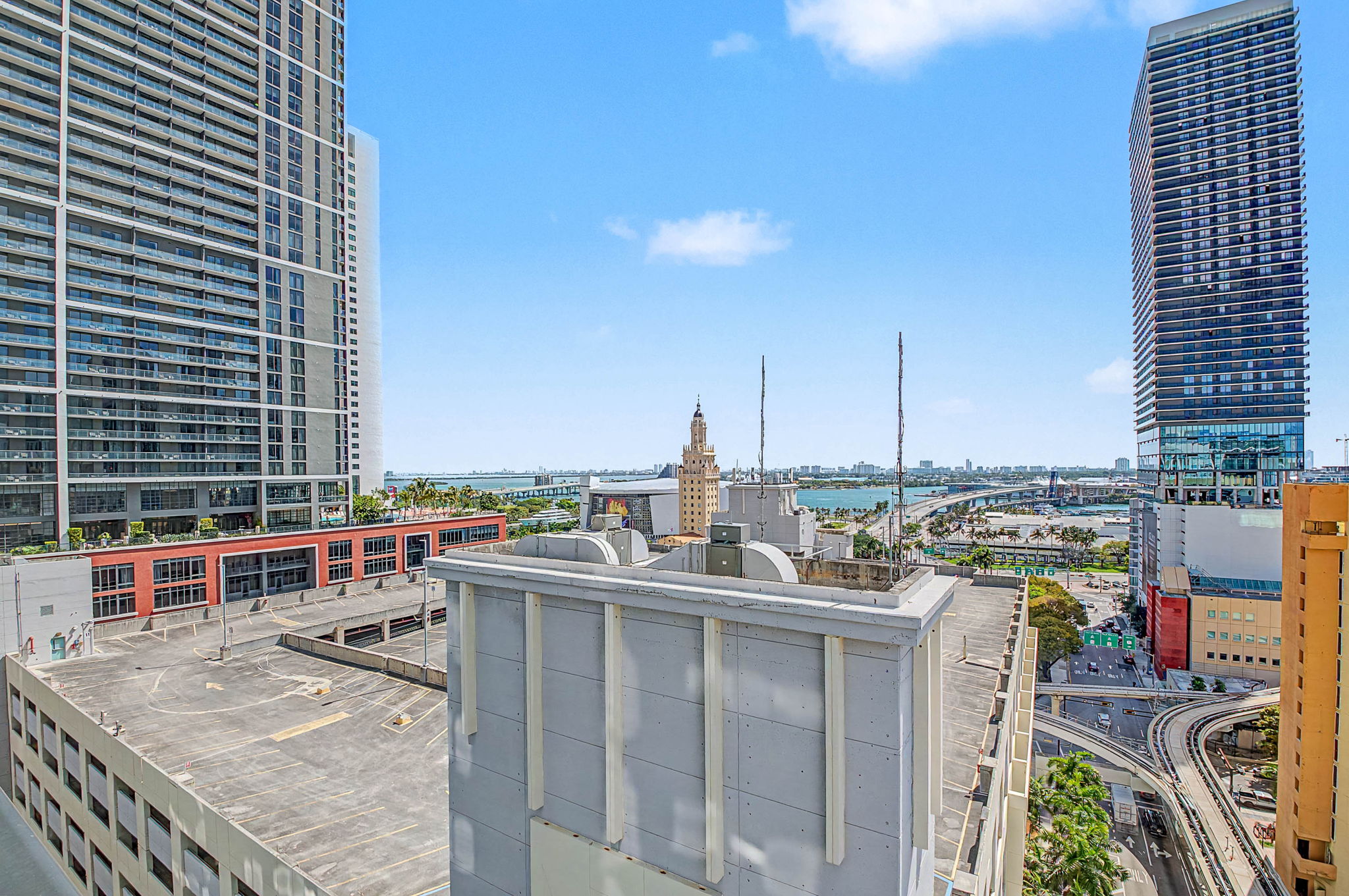  121 NE 25th St, Miami, FL, 33132 - 物件實景