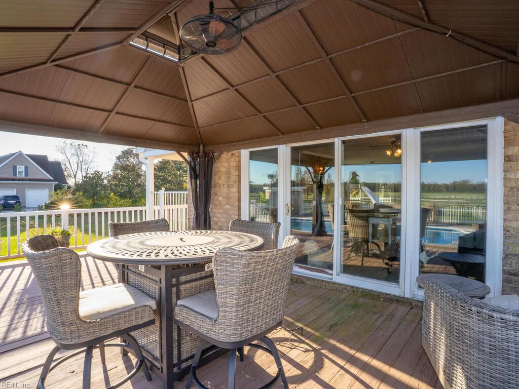 Virginia Beach Va, Virginia, 23457, United States, 4 Bedrooms Bedrooms, ,3 BathroomsBathrooms,Residential,For Sale,1989088