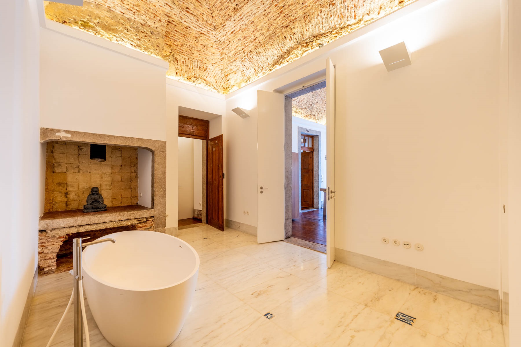  Flat, 2 bedrooms, for Sale - 物件實景