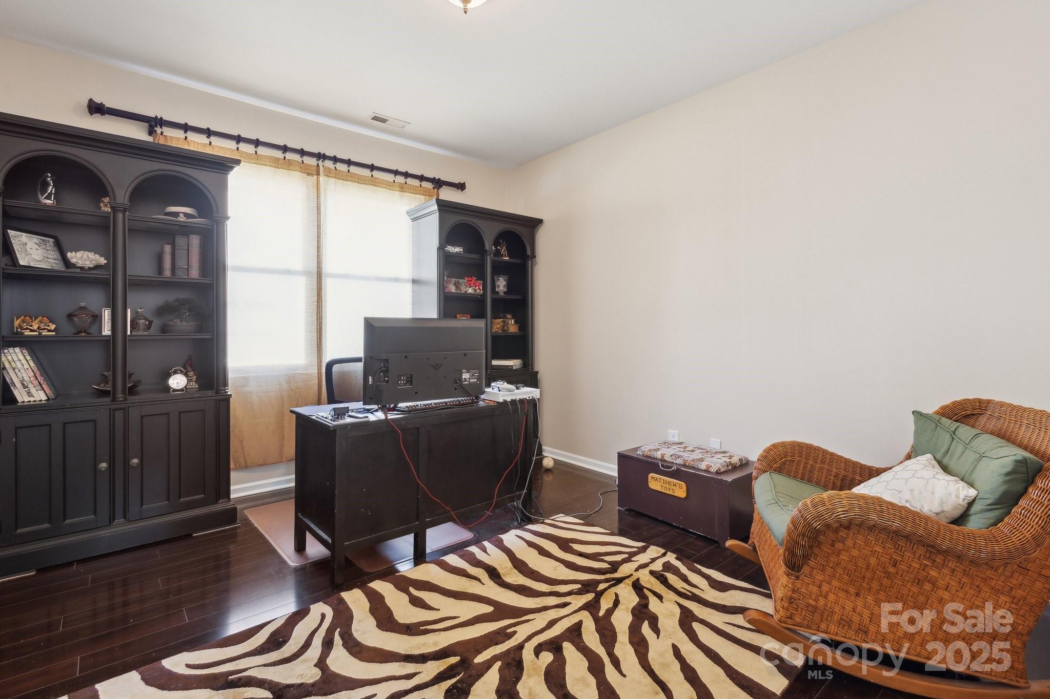 Fort Mill, South Carolina, 29708, United States, 6 Bedrooms Bedrooms, ,3 BathroomsBathrooms,Residential,For Sale,1963992