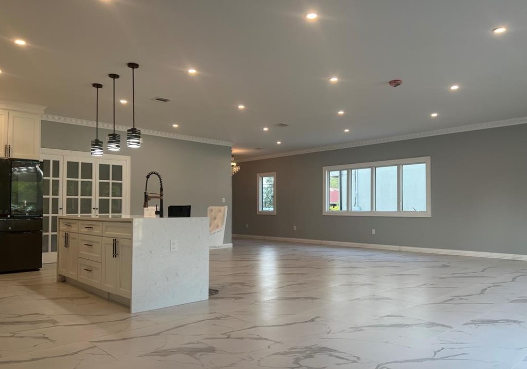 Little Ferry, New Jersey, 07643, United States, 5 Bedrooms Bedrooms, ,4 BathroomsBathrooms,Residential,For Sale,1980185