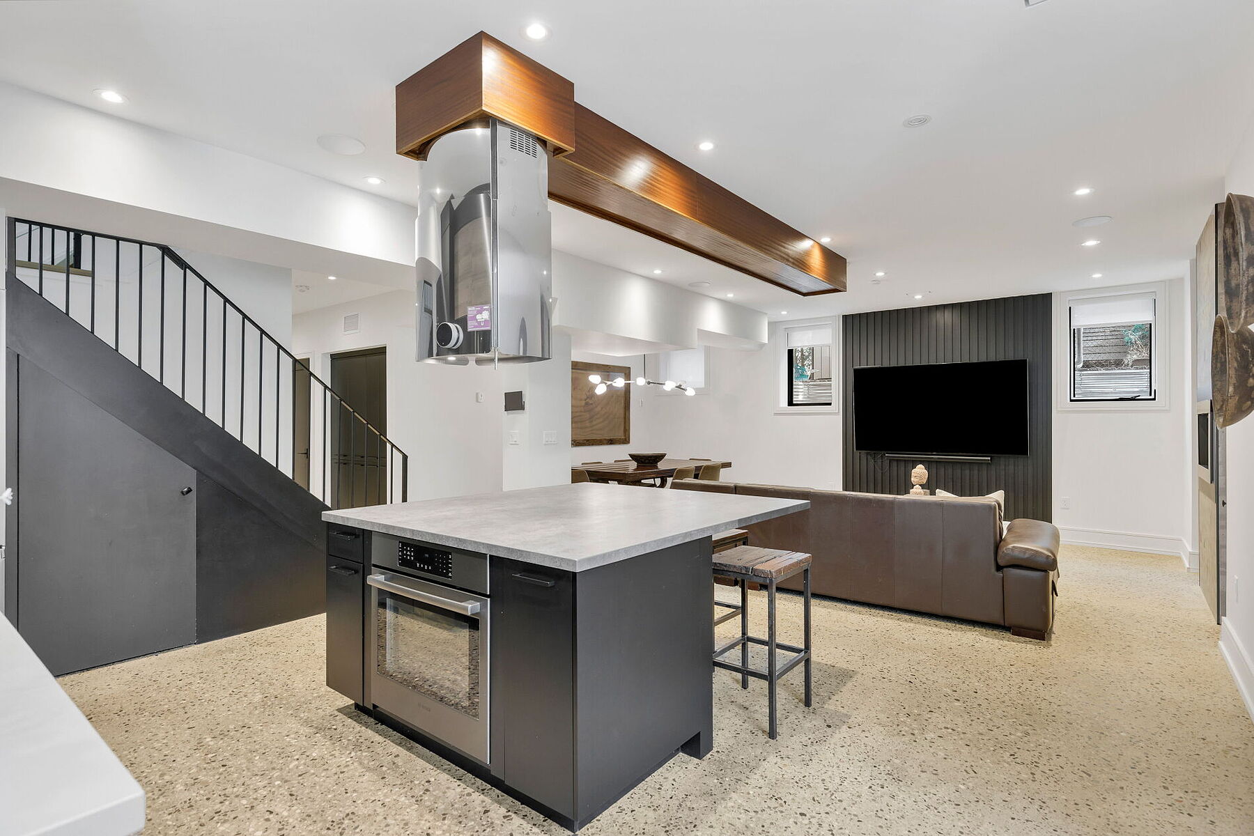  Custom Elegance Home - 物件實景
