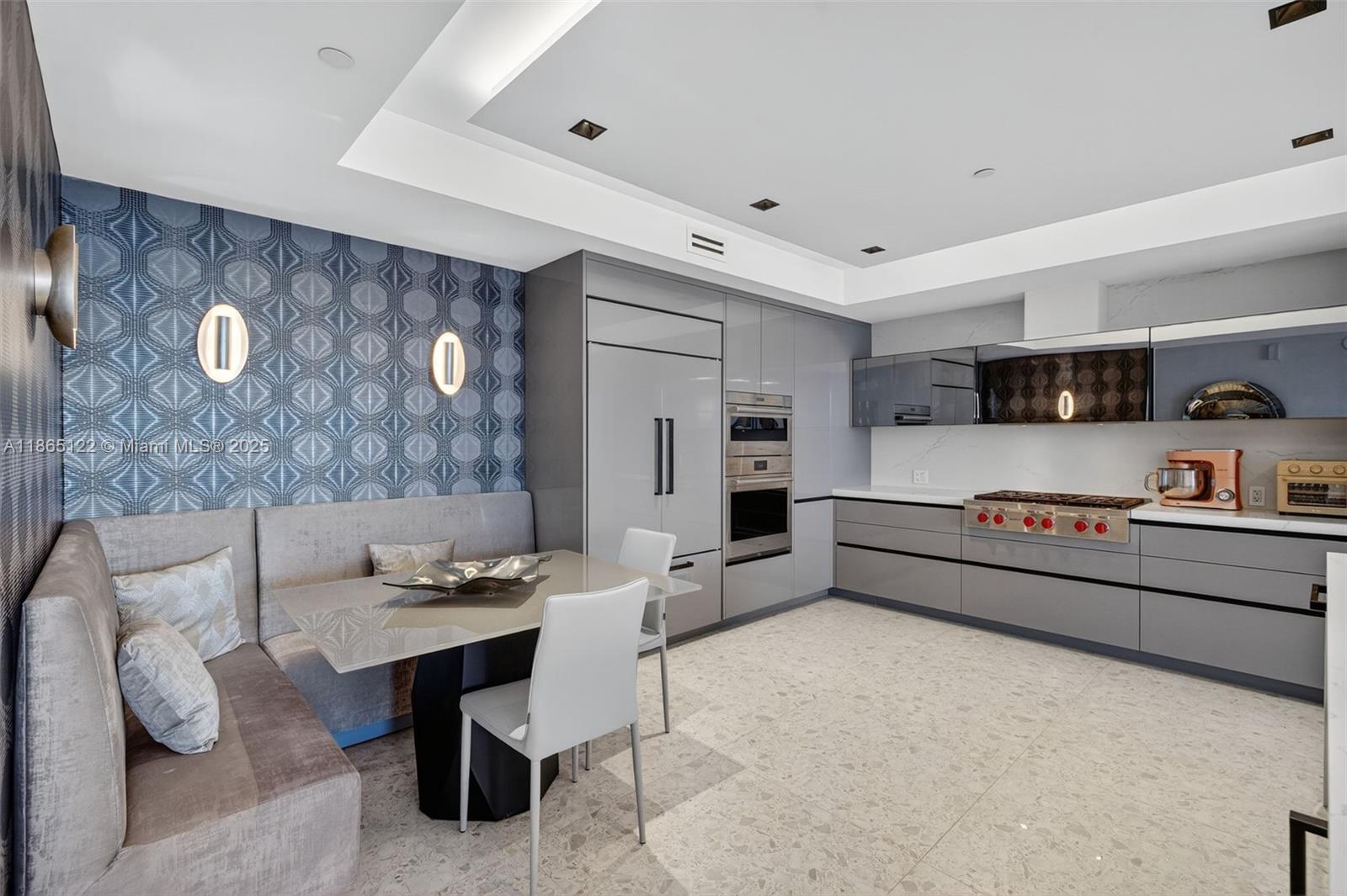 Aventura, Florida, 33160, United States, 3 Bedrooms Bedrooms, ,4 BathroomsBathrooms,Residential,For Sale,1942054