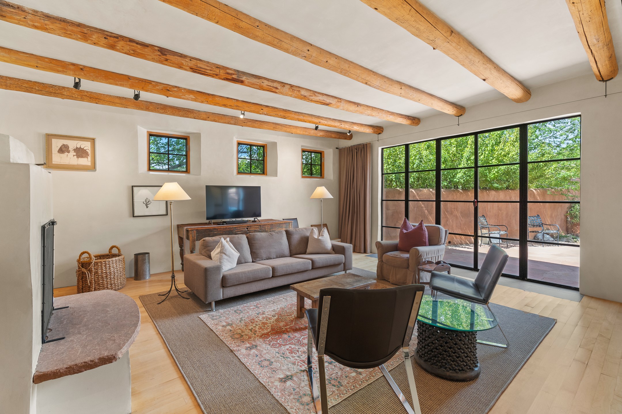  1684 Upper Canyon Rd - 物件實景