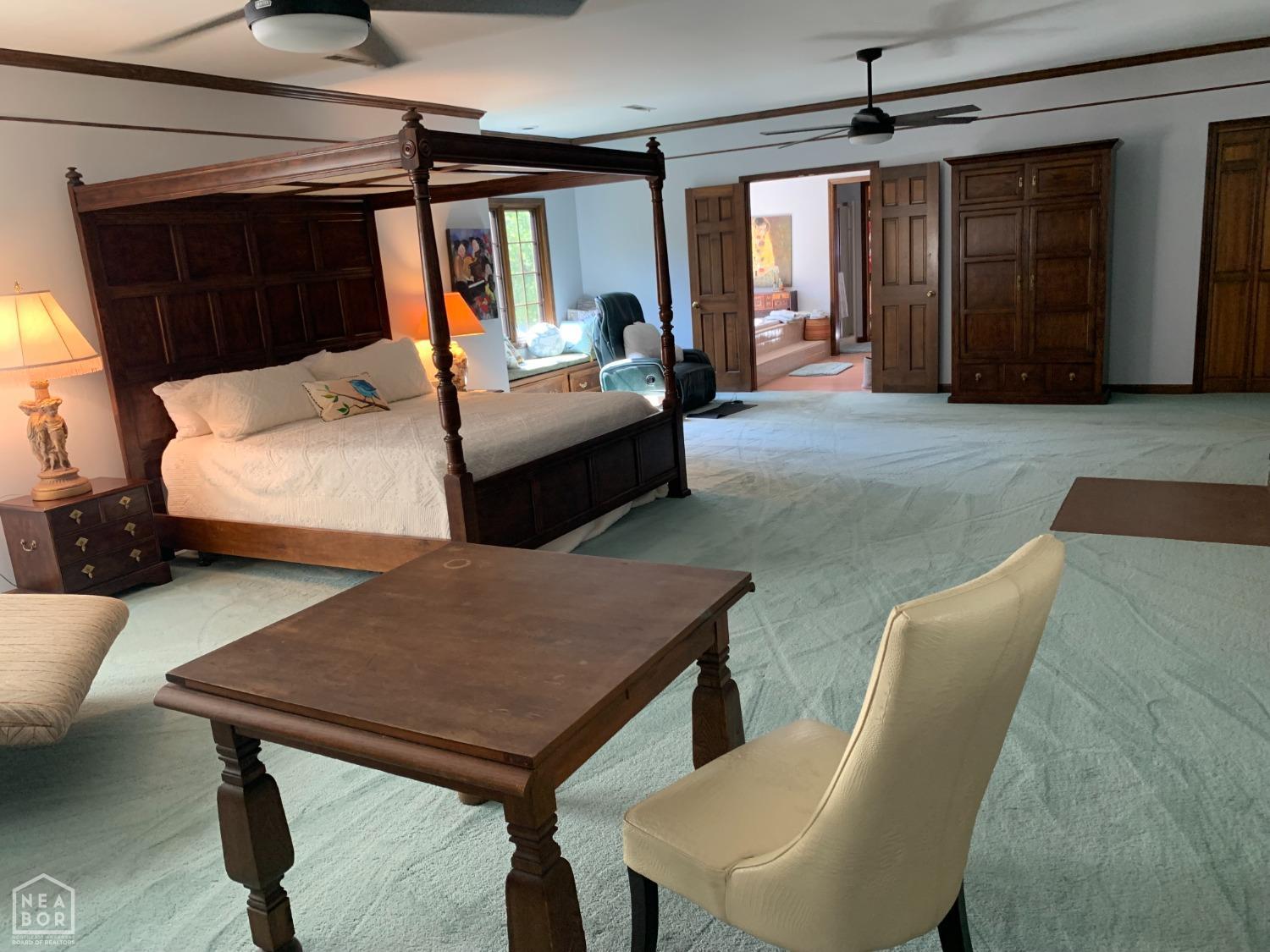 Wynne, Arkansas, 72396, United States, 4 Bedrooms Bedrooms, ,5 BathroomsBathrooms,Residential,For Sale,1979958