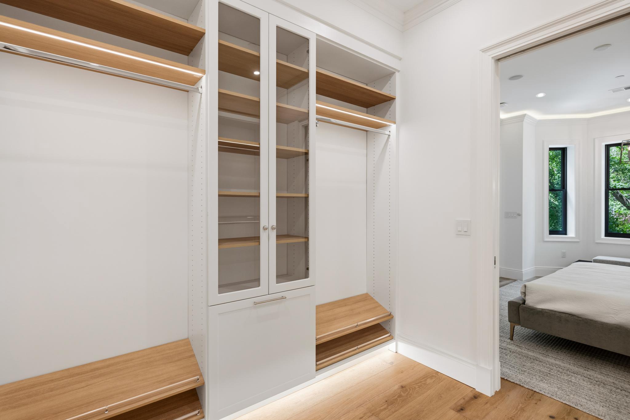  1716 Swann Street NW, Washington, DC, 20009 - 物件實景