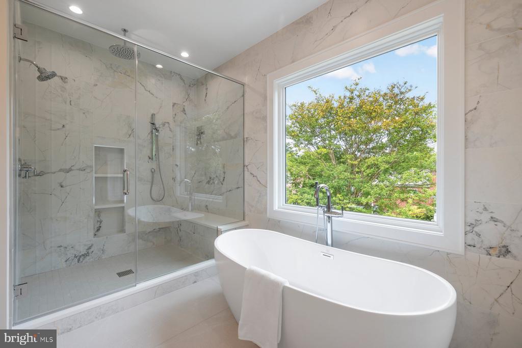 Kensington, Maryland, 20895, United States, 5 Bedrooms Bedrooms, ,5 BathroomsBathrooms,Residential,For Sale,2048532