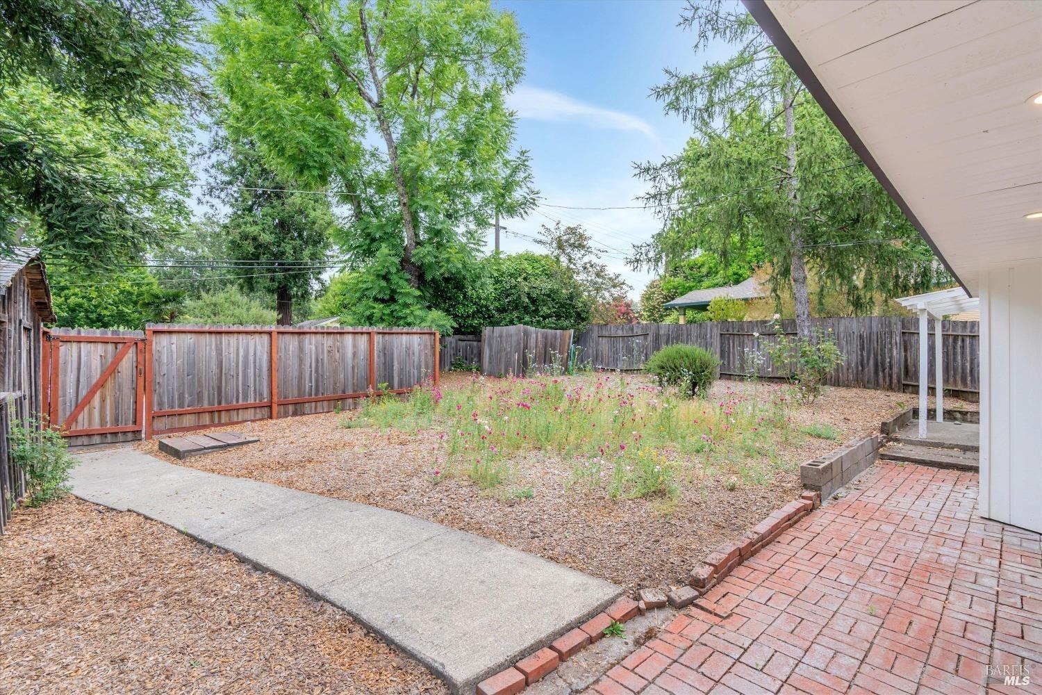 Graton, California, 95444, United States, 5 Bedrooms Bedrooms, ,3 BathroomsBathrooms,Residential,For Sale,1794474
