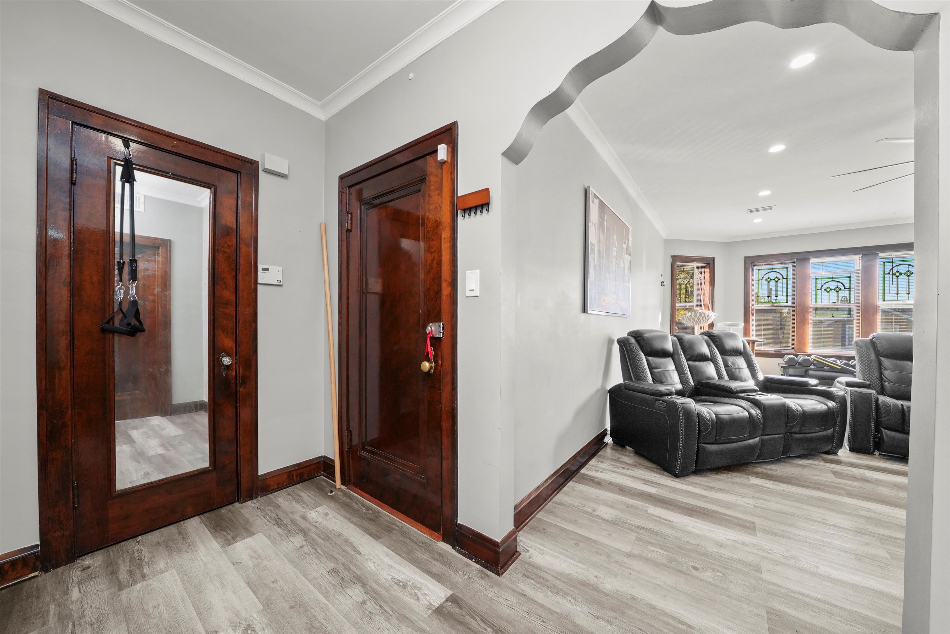 Chicago, Illinois, 60639, United States, 8 Bedrooms Bedrooms, ,3 BathroomsBathrooms,Residential,For Sale,1986101