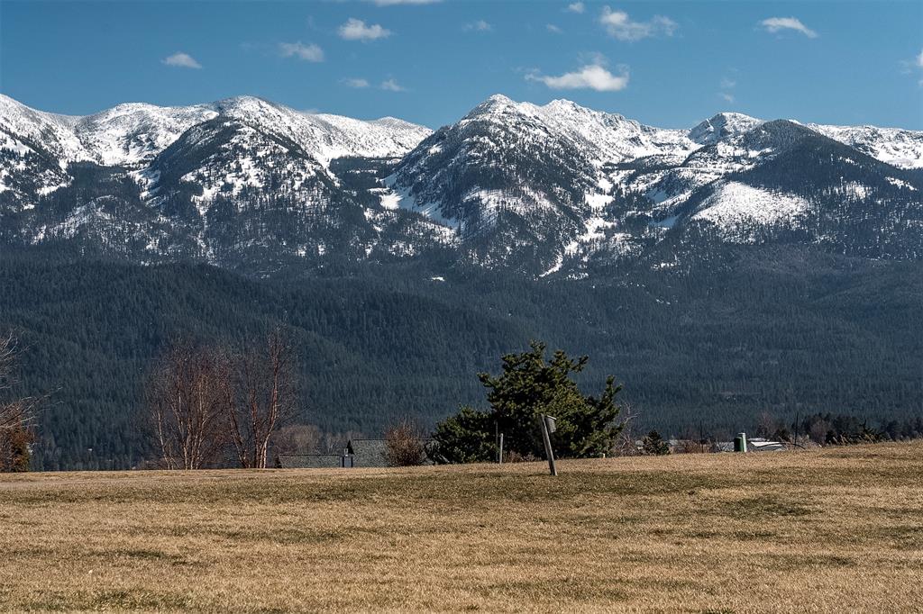 Polson, Montana, 59860, United States, 4 Bedrooms Bedrooms, ,4 BathroomsBathrooms,Residential,For Sale,1930633