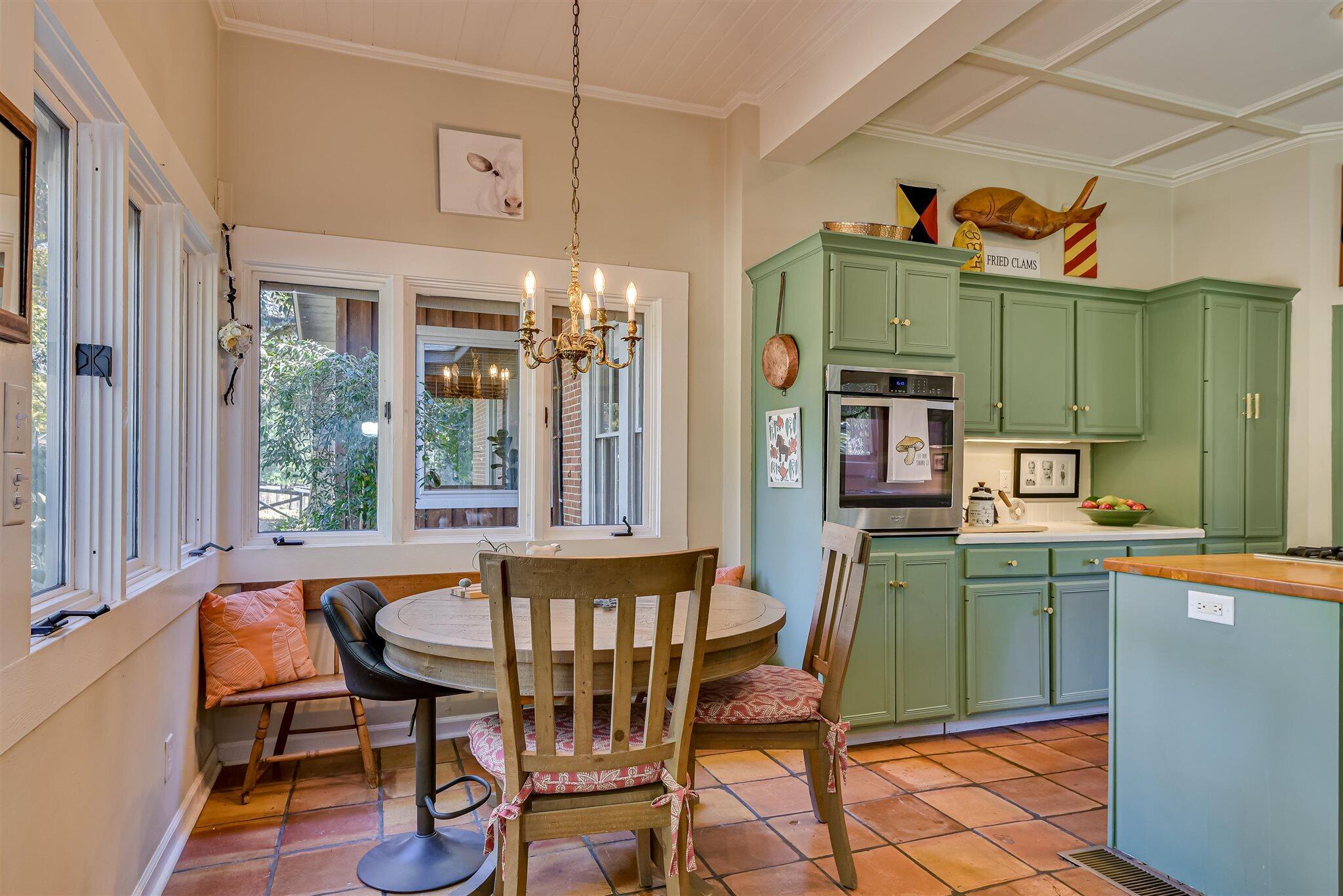 Aiken, South Carolina, 29803, United States, 2 Bedrooms Bedrooms, ,1 BathroomBathrooms,Residential,For Sale,1993088