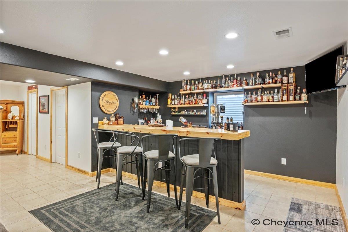 Cheyenne, Wyoming, 82007, United States, 4 Bedrooms Bedrooms, ,3 BathroomsBathrooms,Residential,For Sale,1941950