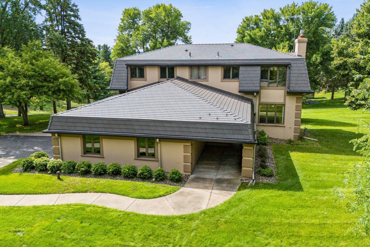 Stillwater, Minnesota, 55082, United States, 4 Bedrooms Bedrooms, ,3 BathroomsBathrooms,Residential,For Sale,1934431