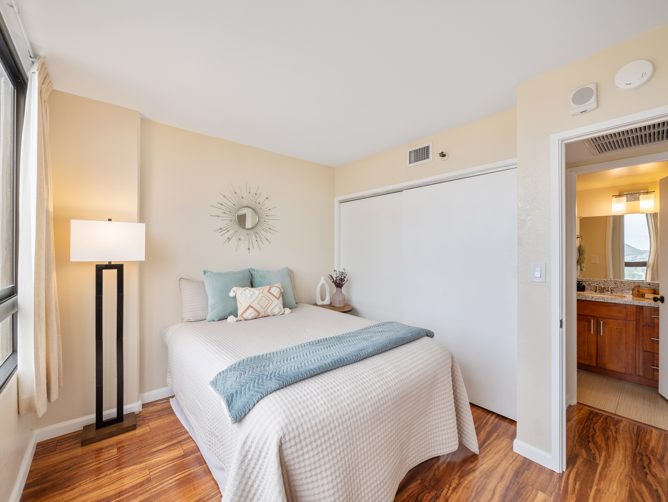  Iolani Court Plaza, City, Diamond Head, Mountain, Ocean, Sunrise views - 物件實景