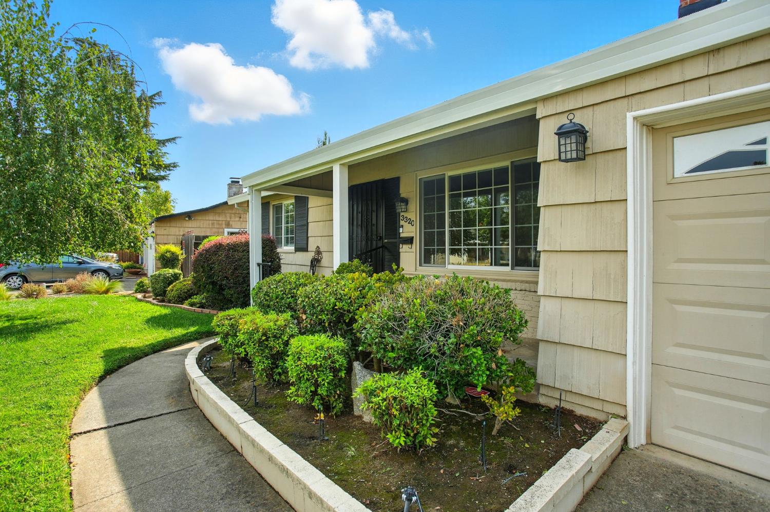 Sacramento, California, 95821, United States, 2 Bedrooms Bedrooms, ,2 BathroomsBathrooms,Residential,For Sale,1939306