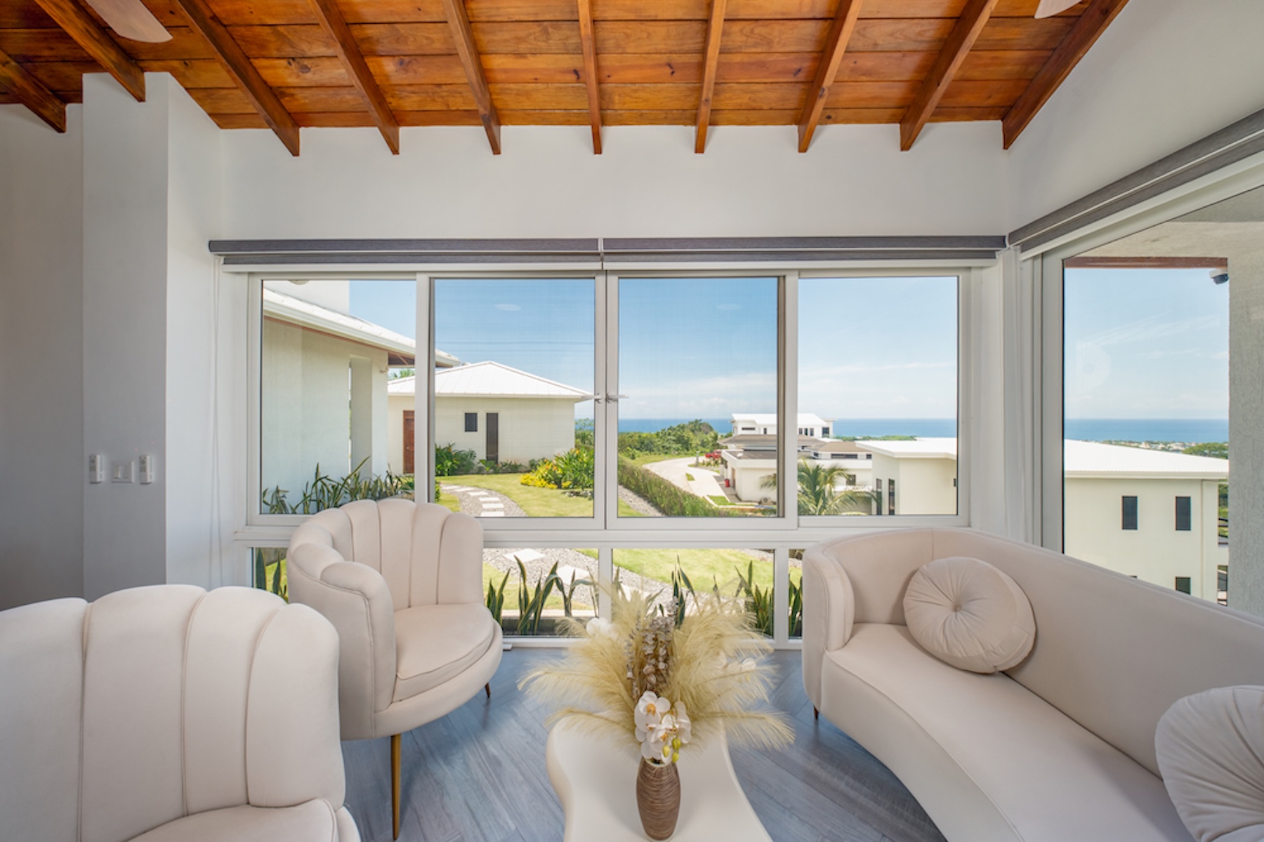  Stunning Coral Reef View Executive Home with Guesthouse - 物件實景