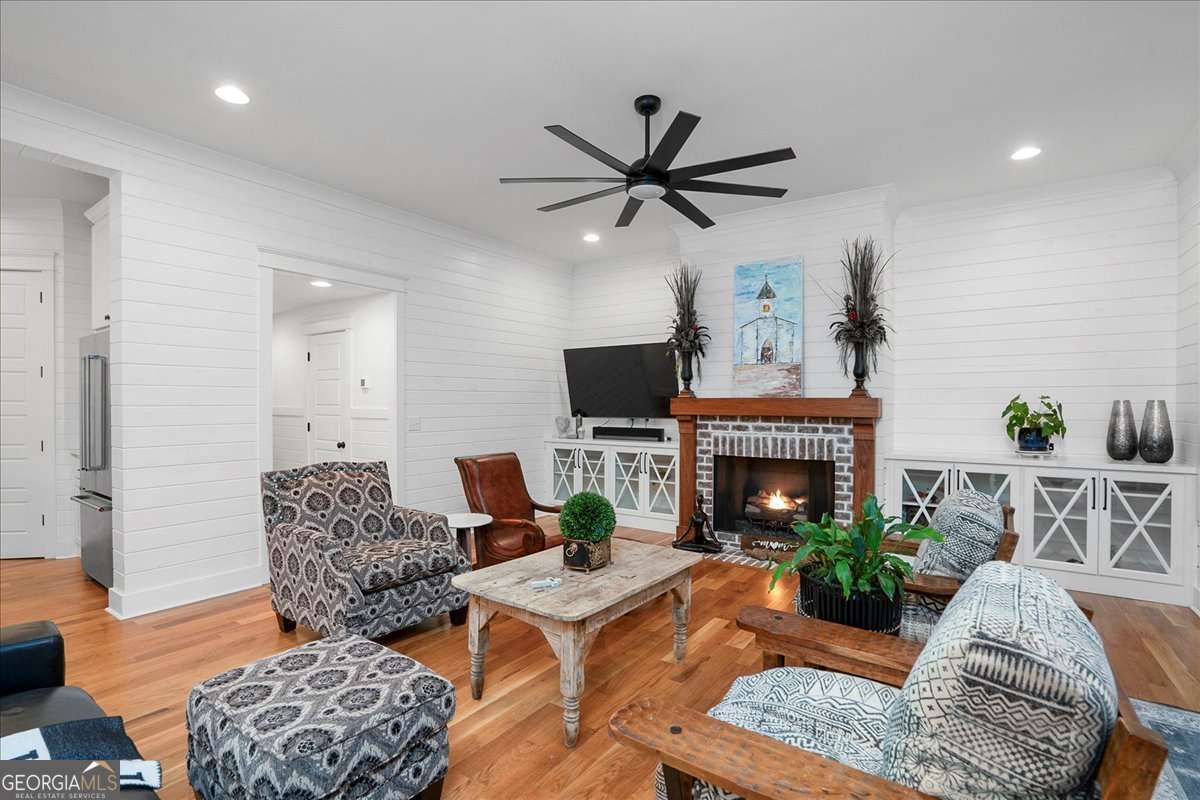 Watkinsville, Georgia, 30677, United States, 4 Bedrooms Bedrooms, ,5 BathroomsBathrooms,Residential,For Sale,1713271