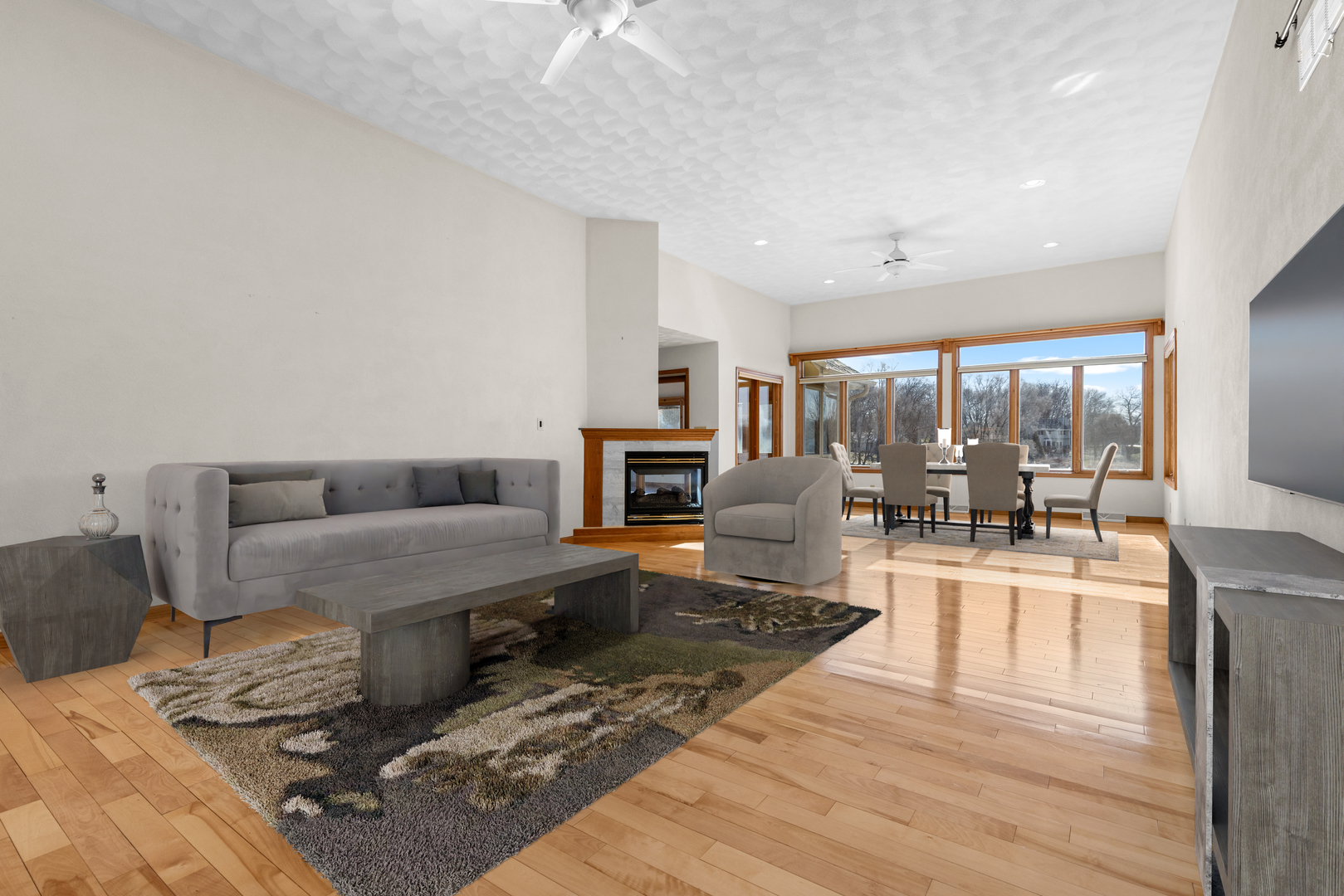 Roscoe, Illinois, 61073, United States, 3 Bedrooms Bedrooms, ,4 BathroomsBathrooms,Residential,For Sale,2011346