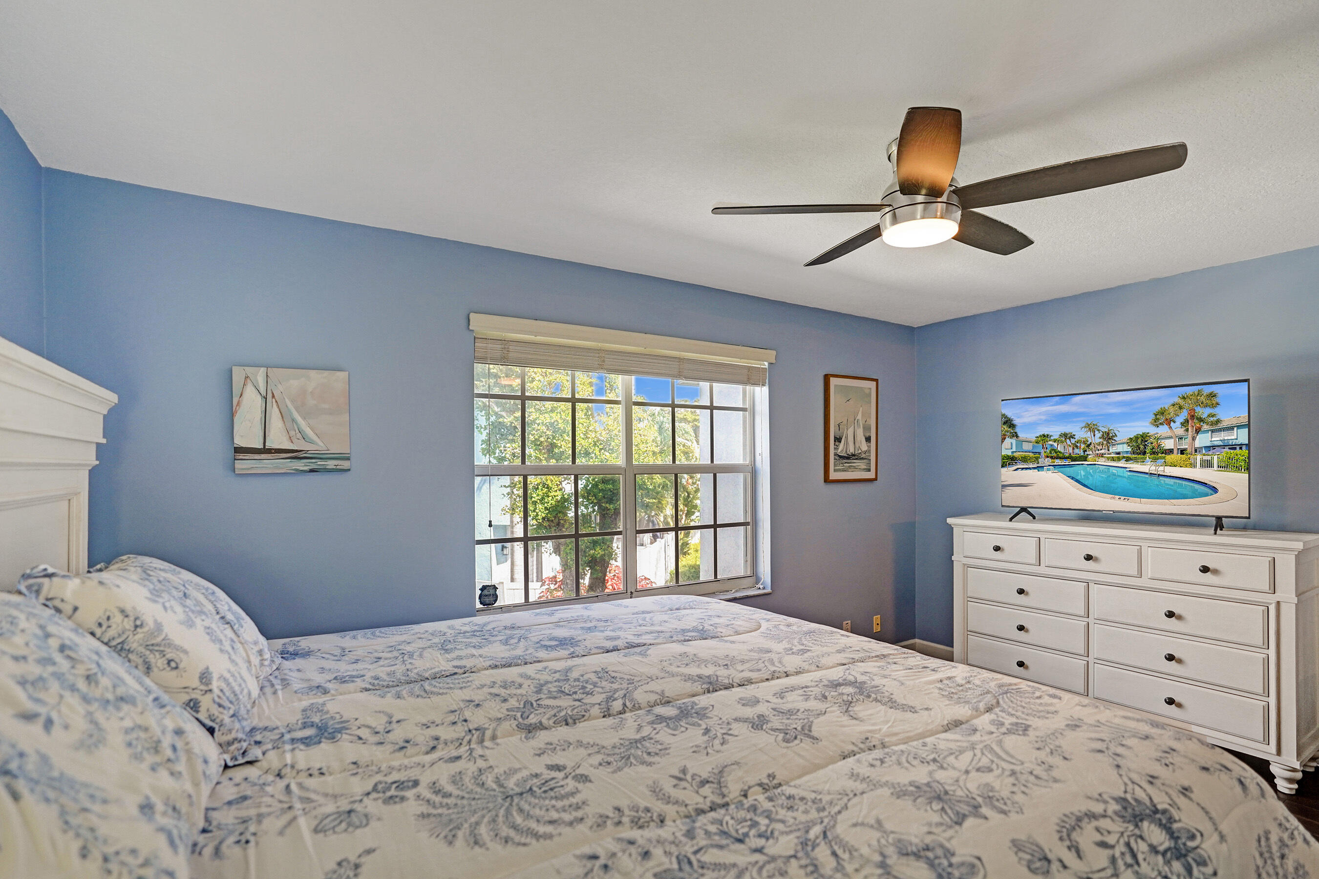 Boca Raton, Florida, 33487, United States, 3 Bedrooms Bedrooms, ,3 BathroomsBathrooms,Residential,For Sale,1986556