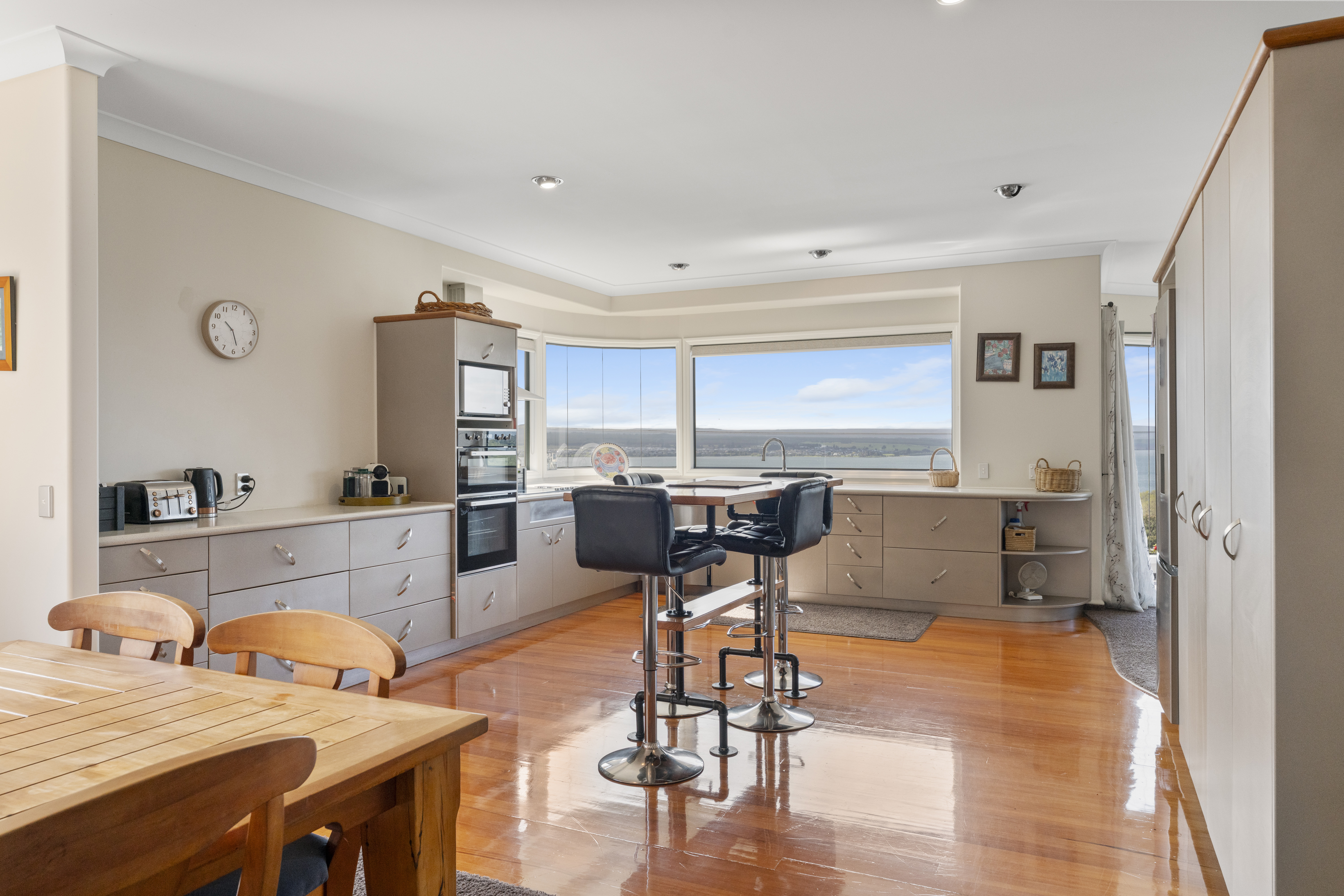  82 Wakeman Road, Acacia Bay, Taupo - 物件實景