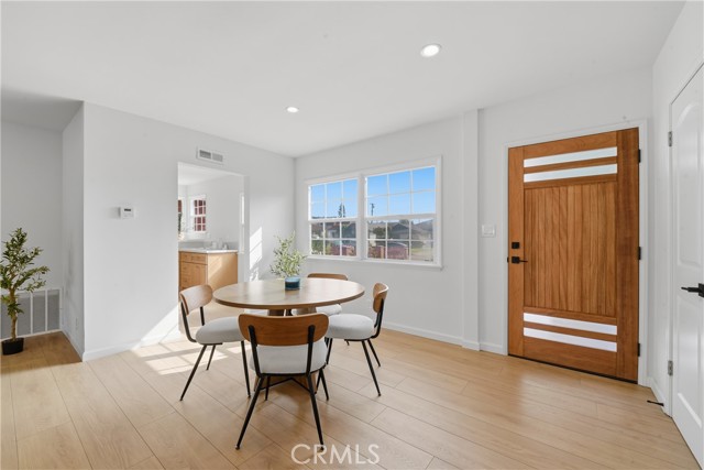 Gardena, California, 90249, United States, 3 Bedrooms Bedrooms, ,2 BathroomsBathrooms,Residential,For Sale,1987394