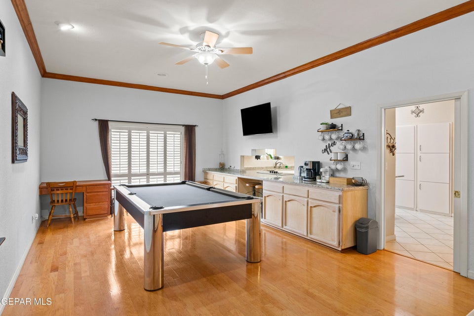 El Paso, Texas, 79912, United States, 4 Bedrooms Bedrooms, ,2 BathroomsBathrooms,Residential,For Sale,1921658