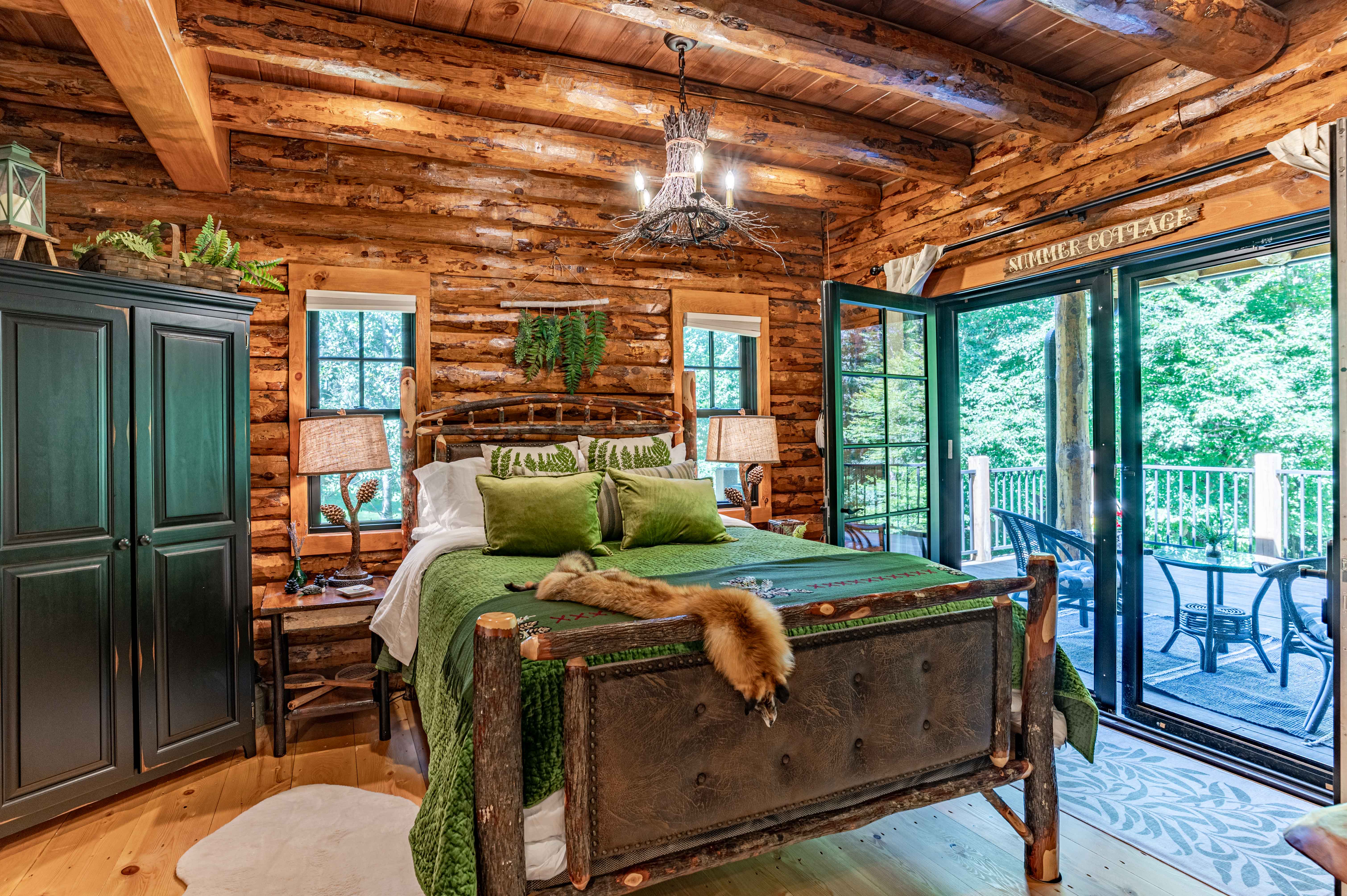  Log Cabin with Flair - 物件實景