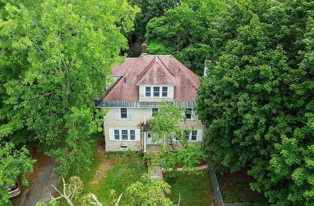 Fitchburg, Massachusetts, 01420, United States, 6 Bedrooms Bedrooms, ,3 BathroomsBathrooms,Residential,For Sale,1903843