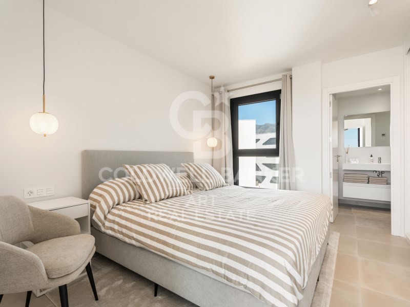 Fuengirola, Andalusia, ES, 2 Bedrooms Bedrooms, ,2 BathroomsBathrooms,Residential,For Sale,1885649