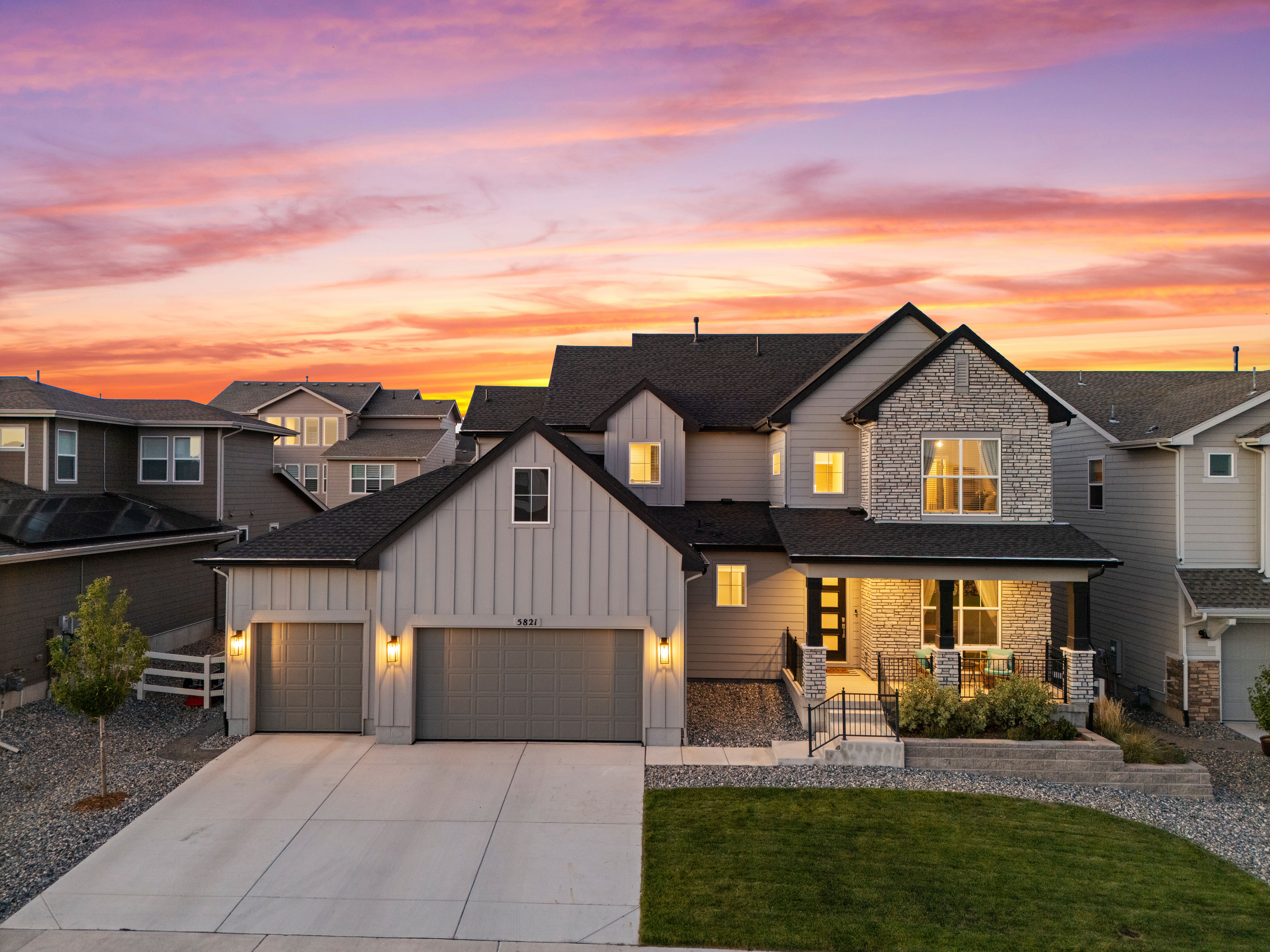  $10K CONCESSION Some homes make an impression. 5821 Tesoro Point makes a statem - 物件實景