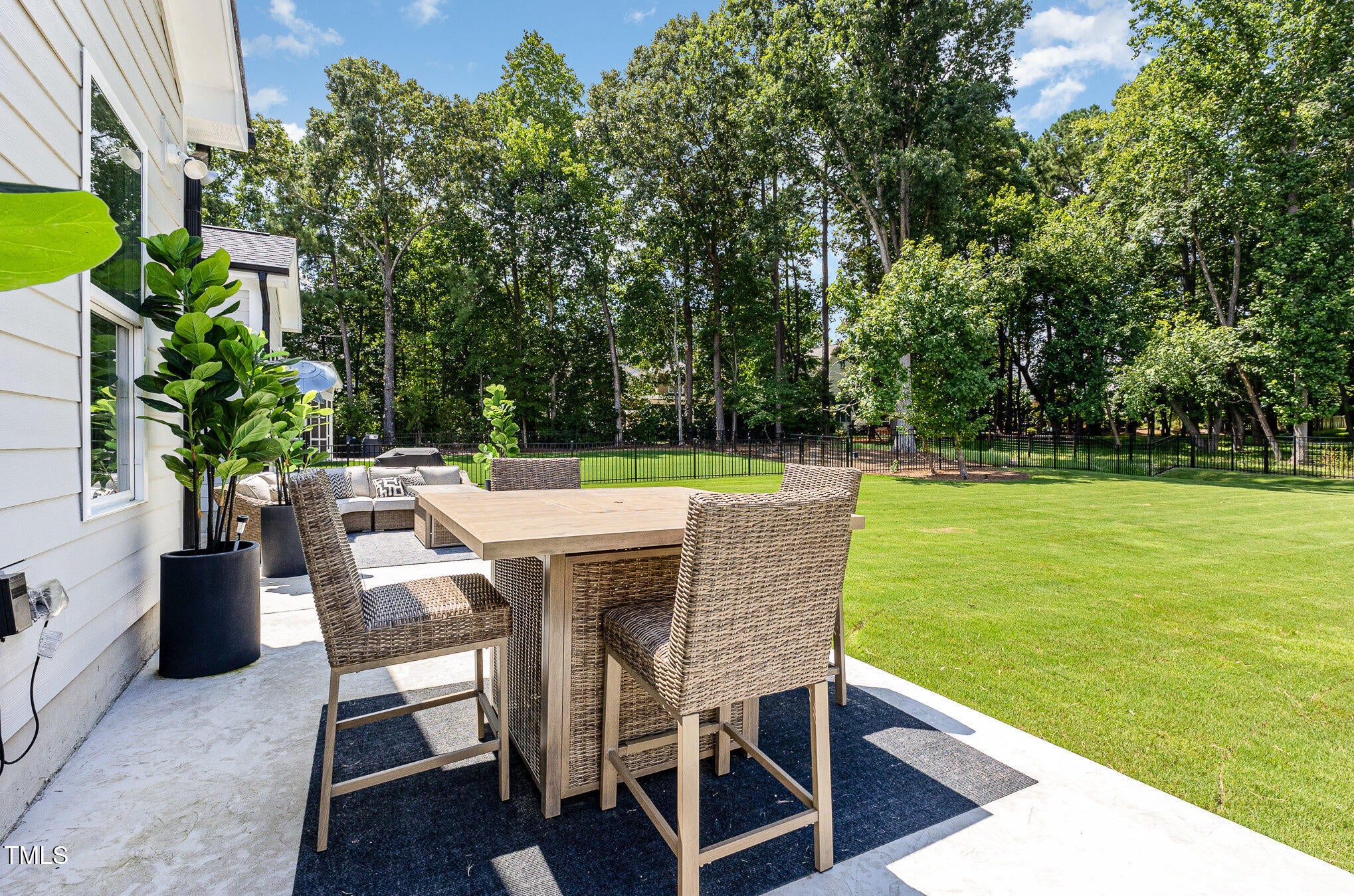 Fuquay Varina, North Carolina, 27526, United States, 5 Bedrooms Bedrooms, ,5 BathroomsBathrooms,Residential,For Sale,1906739