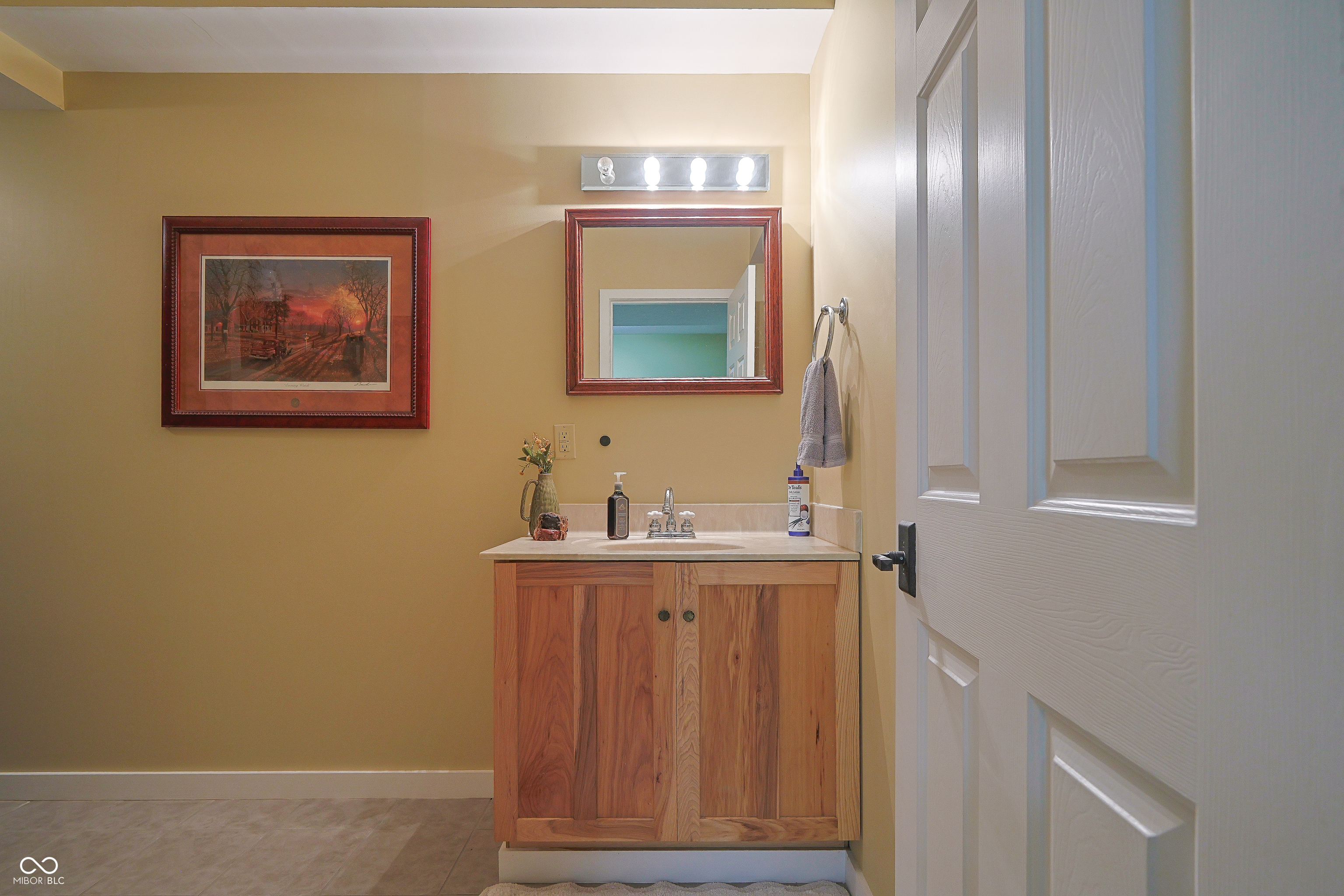 Nashville, Indiana, 47448, United States, 3 Bedrooms Bedrooms, ,4 BathroomsBathrooms,Residential,For Sale,1974172