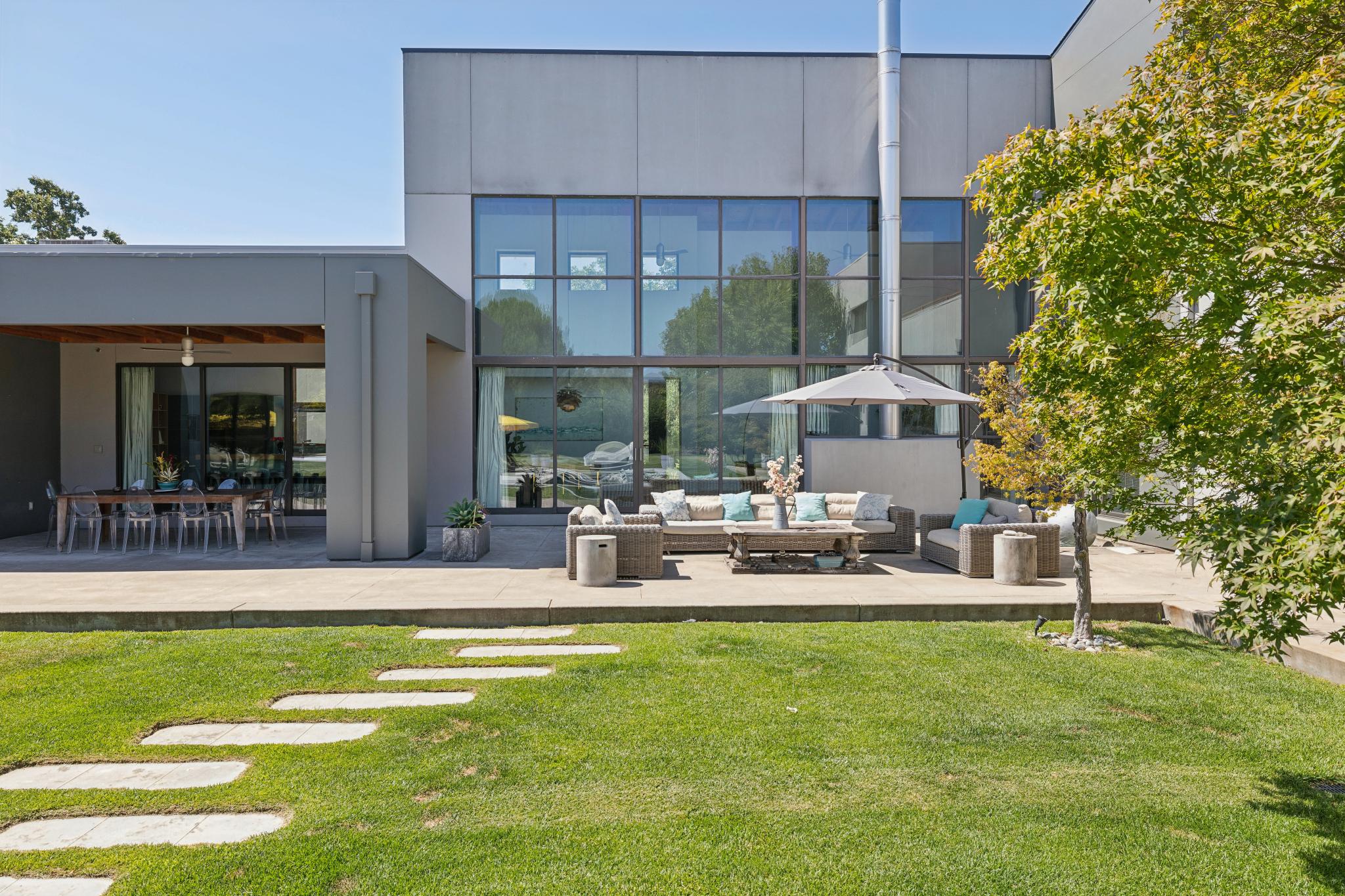  MODERN WINE COUNTRY ESTATE - 物件實景