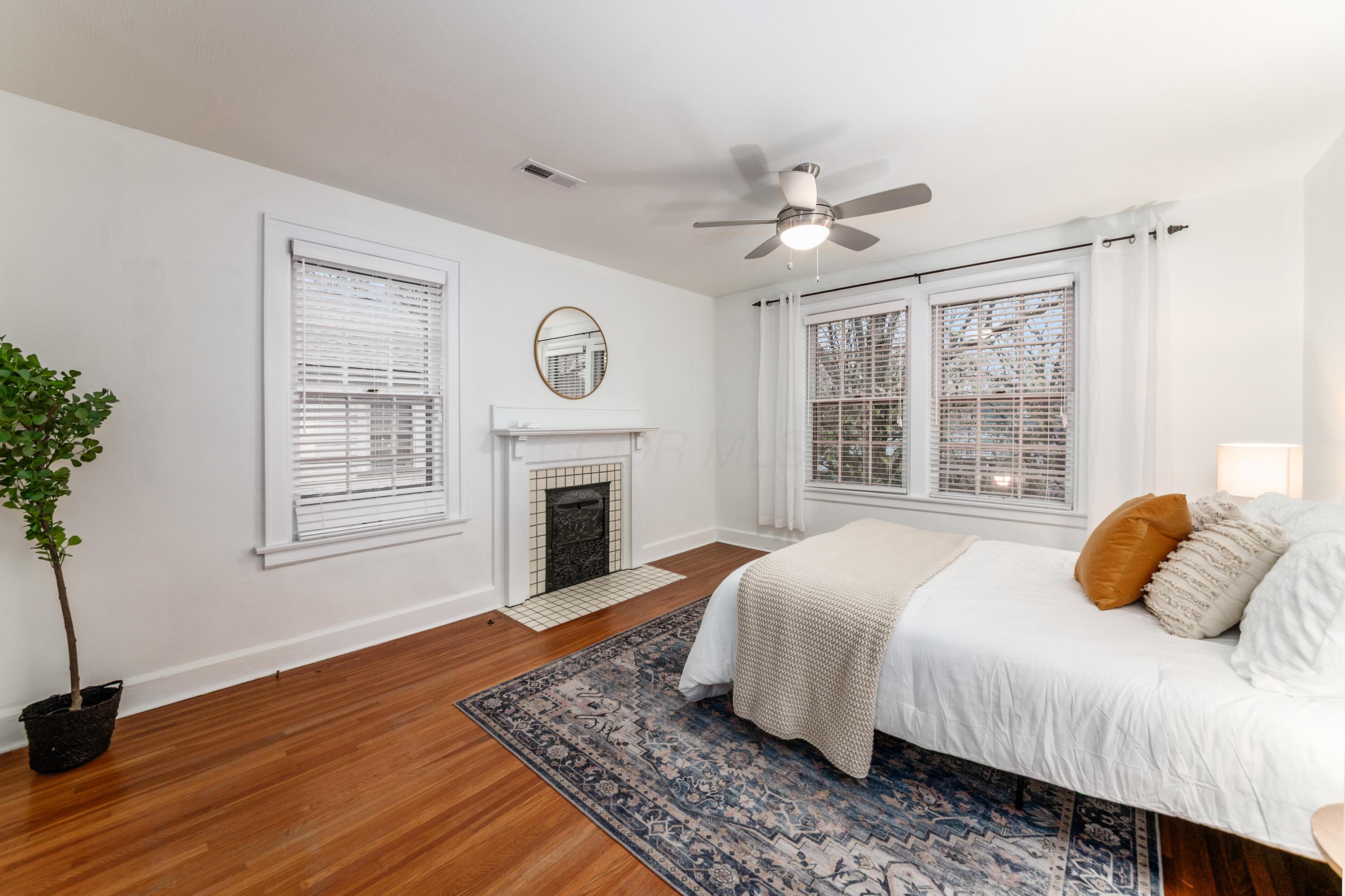 Columbus, Ohio, 43214, United States, 4 Bedrooms Bedrooms, ,3 BathroomsBathrooms,Residential,For Sale,1996077