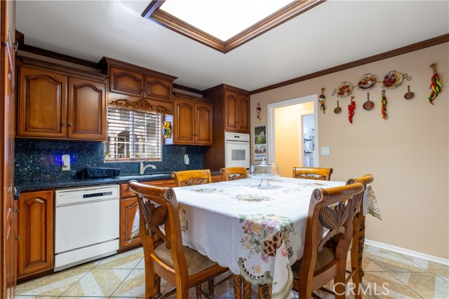 Long Beach, California, 90806, United States, 5 Bedrooms Bedrooms, ,Residential,For Sale,1780666