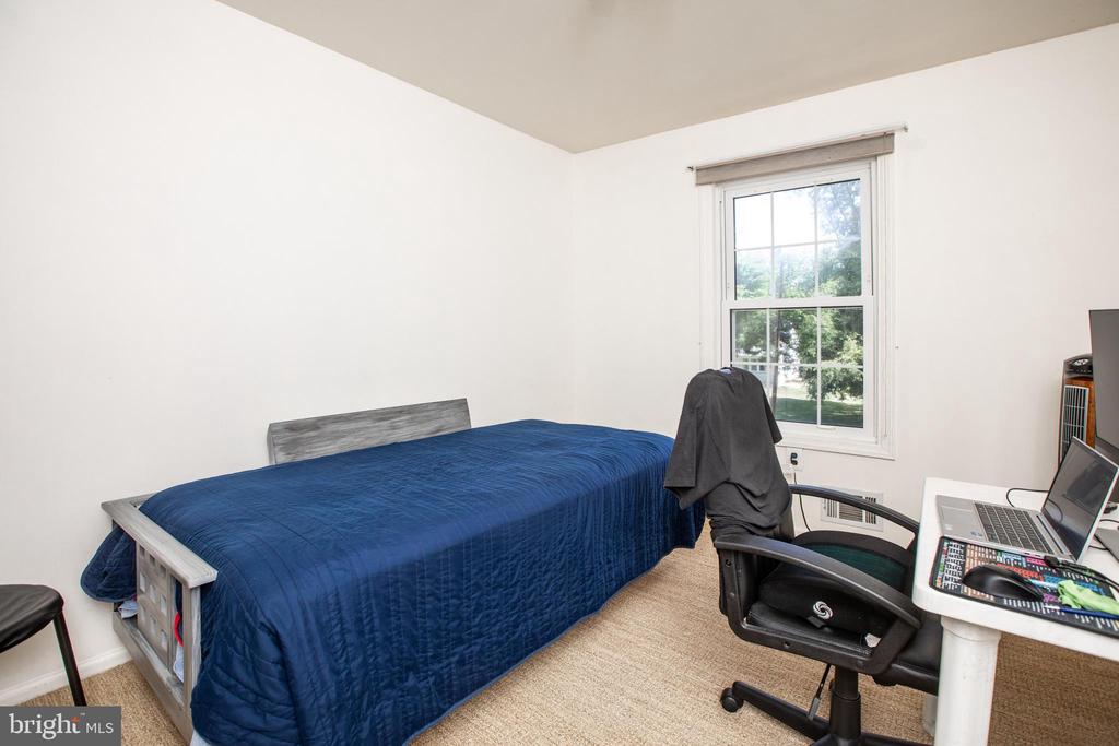 Hightstown, New Jersey, 08520, United States, 5 Bedrooms Bedrooms, ,4 BathroomsBathrooms,Residential,For Sale,1928581
