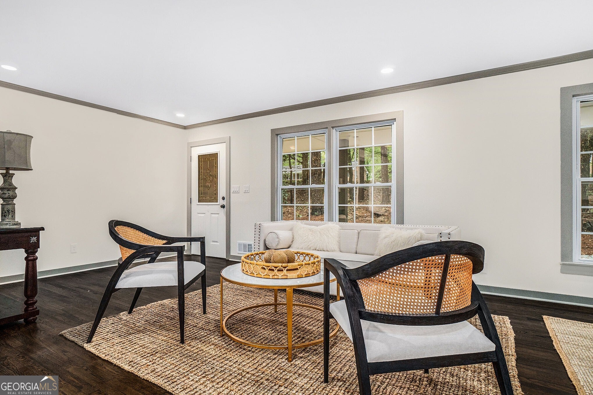 Dunwoody, Georgia, 30360, United States, 3 Bedrooms Bedrooms, ,2 BathroomsBathrooms,Residential,For Sale,1859063